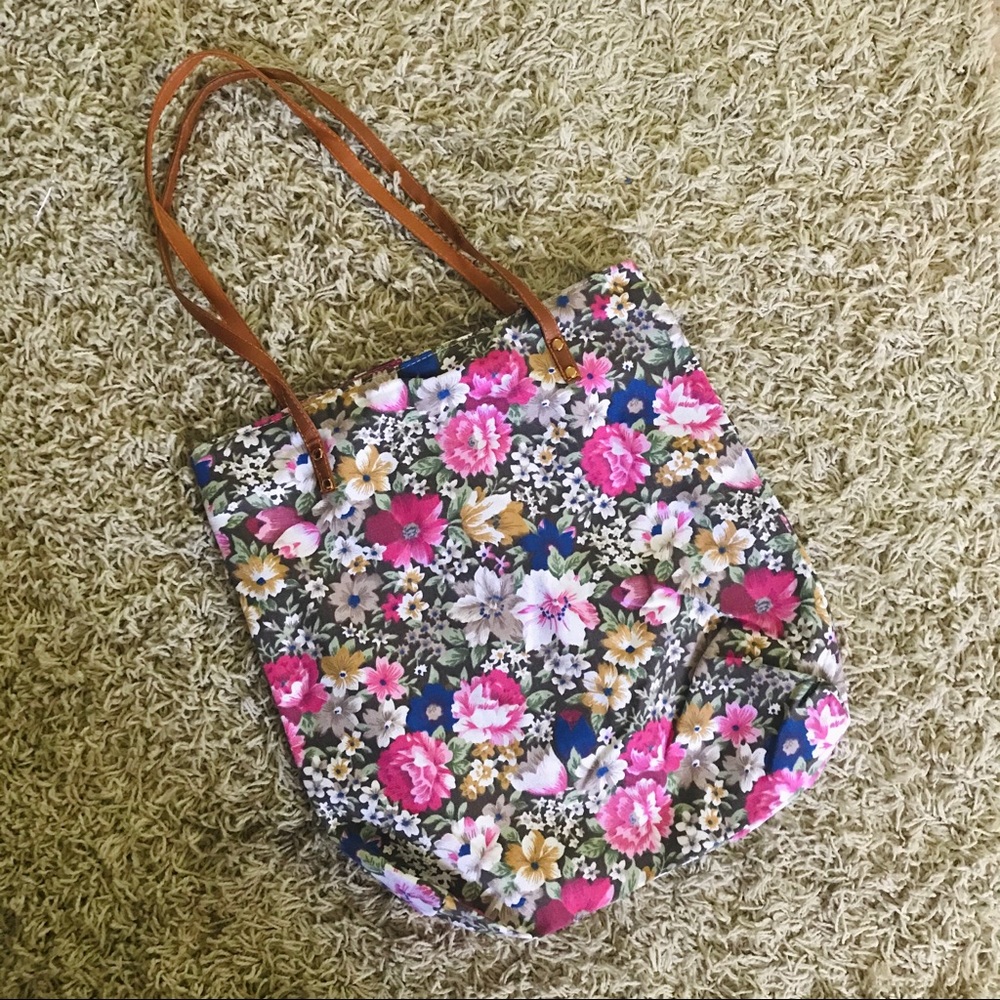 🌿 𝚠𝚒𝚕𝚍𝚏𝚕𝚘𝚠𝚎𝚛 𝚝𝚘𝚝𝚎